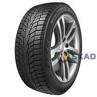Hankook Winter I*cept IZ2 W616 205/70 R15 96T