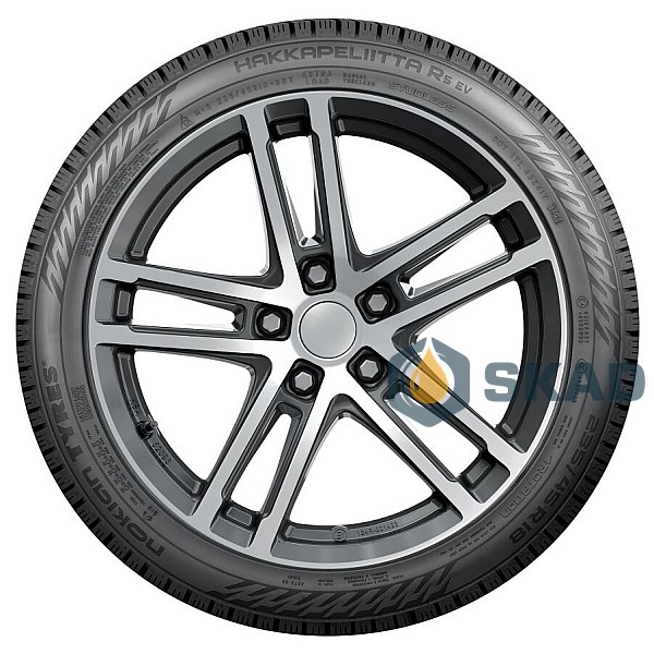 Winter Tyre Nokian Hakkapeliitta R5 EV 245/50 R19 105R XL TF00009