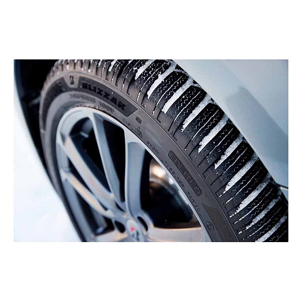 Зимние шины Bridgestone Blizzak 6 235/45 R17 97V XL brg1835
