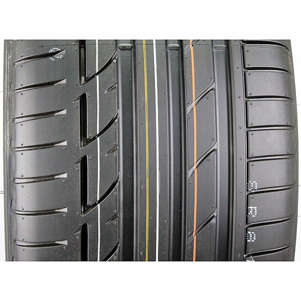 Летние шины Bridgestone Potenza S001 235/40 R19 96W XL brg1729