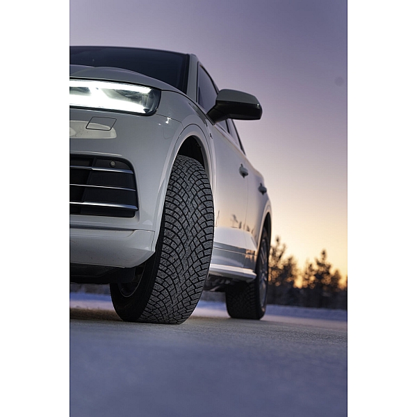 Зимові шини Nokian Hakkapeliitta R5 SUV 245/50 R19 105R XL T432226