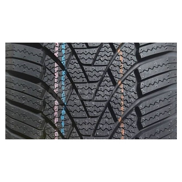 Зимние шины Sonix WinterXpro 888 155/70 R13 75T snx849021