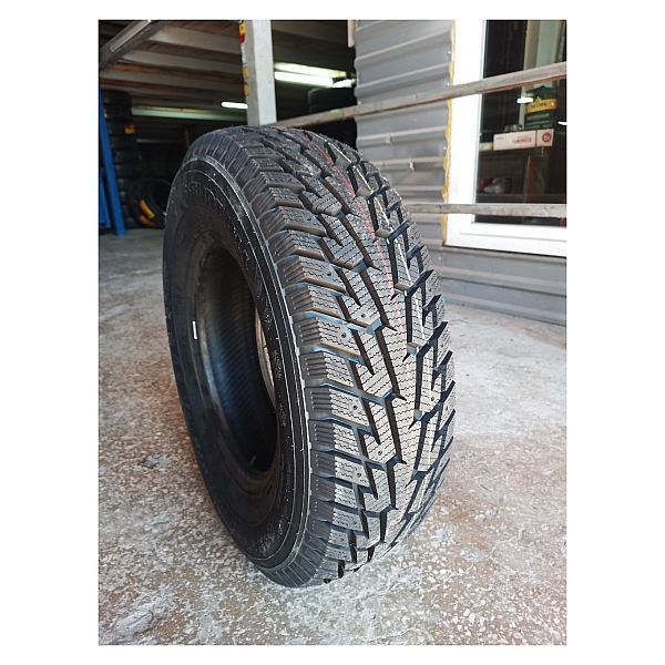 Зимние шины Sunfull Mont-Pro W781 235/75 R15 104/101R snf1223